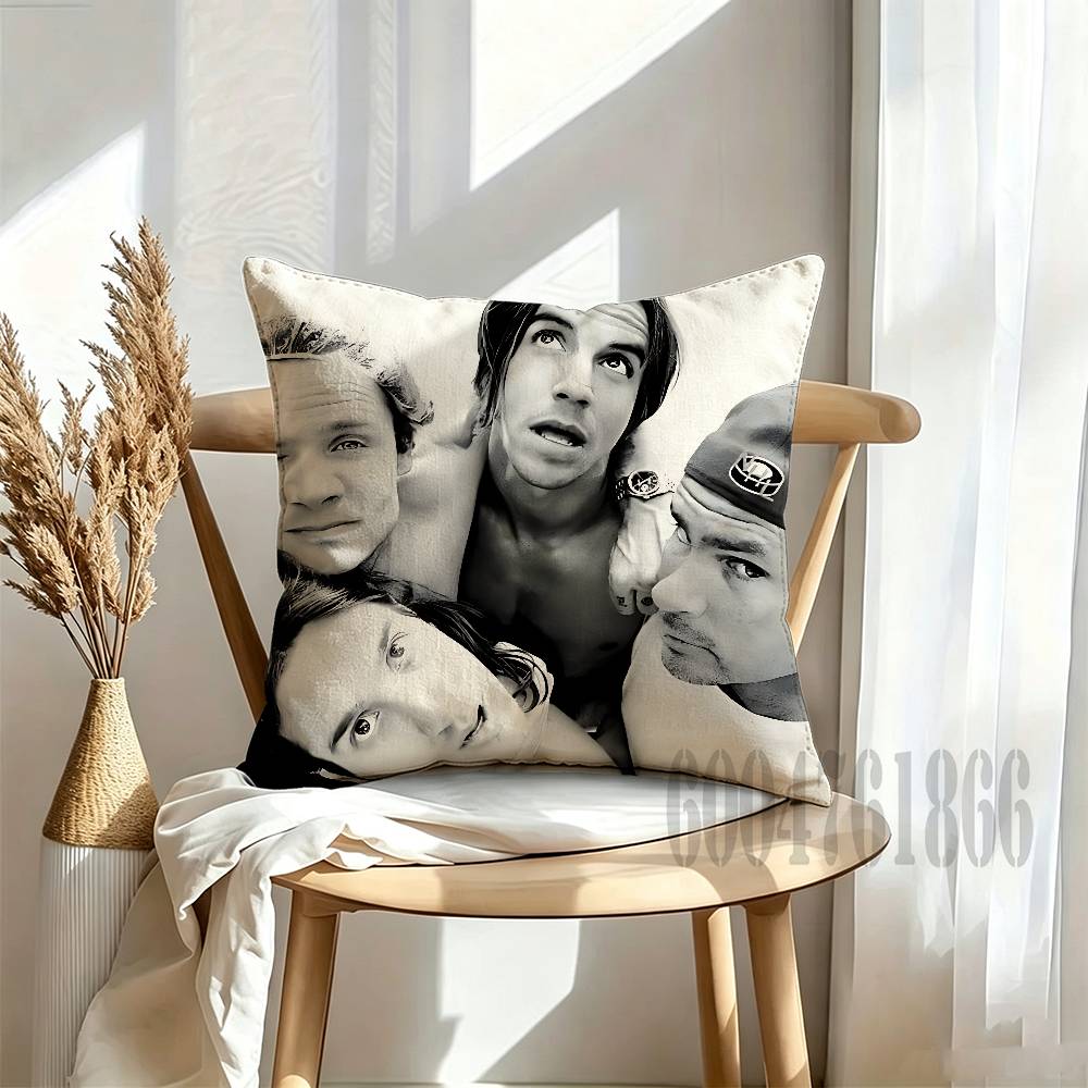 R-Red Hot C-Chili Peppers, mer - R/Anime Merchandise recensione e prezzo