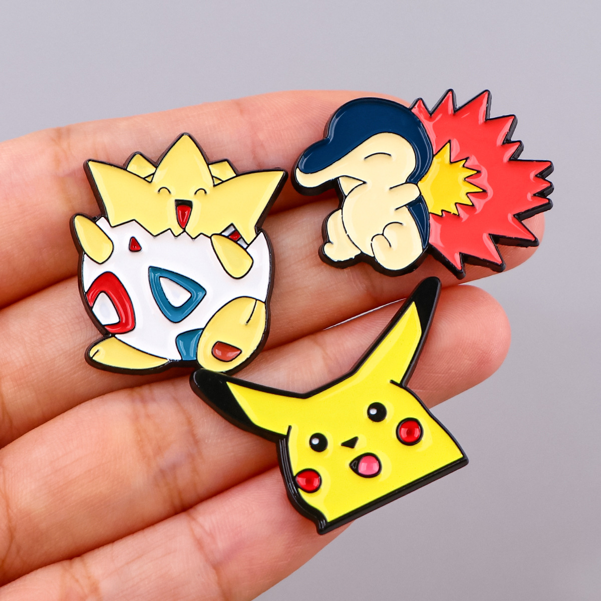 Ultima Serie Elf: Spilla Disti - Enamel Pin Set recensione e prezzo